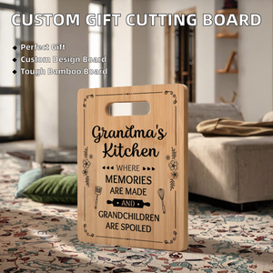Planche à découper en bambou gravée personnalisée, cadeau de cuisine sur mesure pour les mamans et les grand-mères, décoration pour la cuisine à la maison, ensemble de planches à découper. - Product Image 3