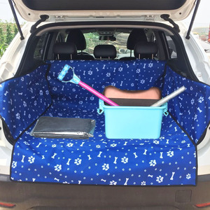 Venta al por mayor, estampado personalizado, patrón de hueso, impermeable, cubierta de asiento de coche para perro, alfombrilla para perro SUV - Product Image 2