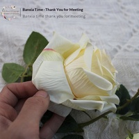 Simulasi Bunga Mawar Ruyi Corner Buket Bunga Palsu Dekorasi Ruang Tamu Hotel/Restoran Bunga Sutra Buatan RYJM-178