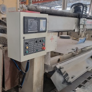 Centro de Mecanizado Vertical NEWKer Control CNC, Fresadora de 3 Ejes, 4 Ejes - Product Image 4