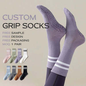 Calcetines de Yoga Transpirables con Agarre, Tela Suave, Diseño Antideslizante para Pilates y Barre, Ajuste Seguro, Múltiples Colores para Ejercicio - Product Image 1