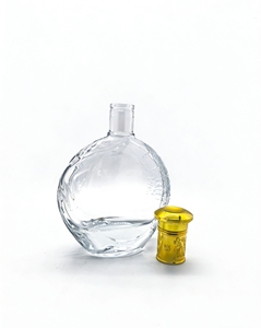 Botella Redonda Personalizada de Fábrica OEM para Licores, 500/700/750 ml, con Logotipo, Ideal para Ron Especiado, Licores Destilados Artesanales en Pequeñas Cantidades - Product Image 2