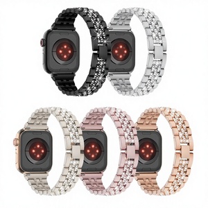 Nueva Correa <span class=keywords><strong>de</strong></span> Reloj <span class=keywords><strong>de</strong></span> Diseño <span class=keywords><strong>de</strong></span> 46 mm, Dorada y Negra, con Cadena y Diamantes, con Caja, para <span class=keywords><strong>Apple</strong></span> Serie 11 - Product Image 1