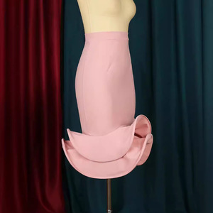 <span class=keywords><strong>Gonna</strong></span> a sirena da donna rosa a vita alta elasticizzata <span class=keywords><strong>con</strong></span> balze irregolari - Product Image 3