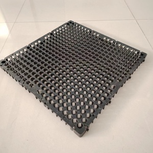 Sous-couche pour gazon artificiel, perméable aux eaux de pluie, en plastique écologique, cellule de drainage en nid d'abeille de 30 mm d'épaisseur, bon <span class=keywords><strong>prix</strong></span> FOB - Product Image 4