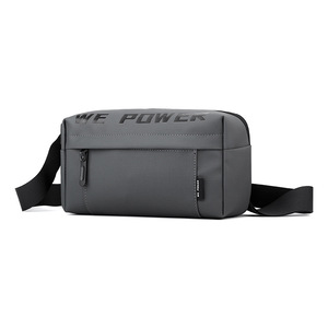 Sac bandoulière unisexe en polyester léger et durable avec logo personnalisé, imperméable, pour homme, sac de ceinture pour l'extérieur - Product Image 1
