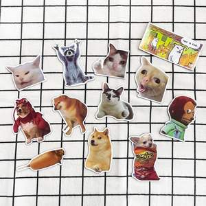 Aimants de réfrigérateur flexibles et réutilisables pour emojis, chats et chiens amusants, pour la décoration de bureaux et d'armoires, à thème touristique, pour l'exportation - Product Image 3