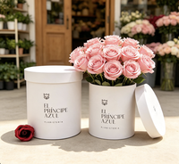Boîte cadeau ronde en carton blanc pour la Saint-Valentin avec logo personnalisé en feuille d'or, matériaux recyclés, épaisseur 3 mm
