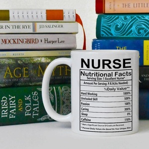 Infirmière Faits Nutritionnels Nouveauté Cadeau Imprimé Thé Tasse En Céramique 11OZ Tasse À Café Cadeau pour Infirmière - Product Image 1