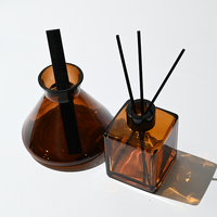 Bouteille diffuseur en verre ambré 50ml 100ml 150ml 200ml 250ml avec bouchon en bois, contenant diffuseur d'arômes de luxe, emballage pour parfum d'intérieur