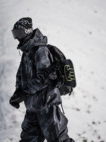 Combinaison de ski noire imprimée pour homme, doublure polaire, imperméable, coupe-vent, résistante à l'abrasion, chaude, coupe ample et oversize, entièrement thermocollée