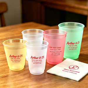 Gobelet en plastique givré personnalisé de 400 ml, changeant de couleur selon la température (froid/chaud), avec couvercle et serviette, idéal pour les mariages – Nouvelle collection en promotion - Product Image 1
