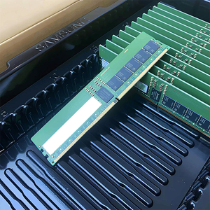 M321R8GA0PB0-CWM M321R4GA3EB0-CWM M321RAJA0MB0-CWM Módulo de Memoria RDIMM DDR5 de 64 GB y 5600 MHz para Servidor, Stock Empresarial, 1.2 V, 1 Año de Garantía - Product Image 1