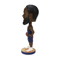 Statue de tête de pompon en résine artificielle personnalisée pour joueur de basket-ball de style sportif pour cadeau de décoration de bureau et de voiture