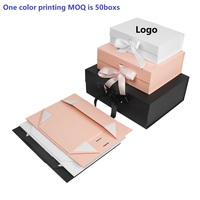 Luxe noir blanc rose personnalisé cosmétiques ruban d'expédition papier emballage pliant aimant boîte-cadeau pour demoiselle d'honneur bébé cadeau avec Ma