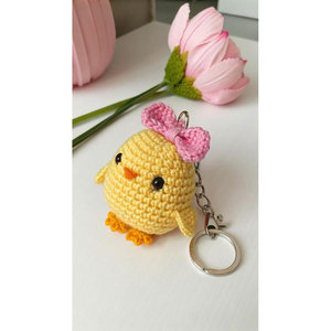 Llavero de pollito de ganchillo personalizado, hecho a mano, con diseño de pájaro pequeño, mini y lindo, de lana tejida - Product Image 6