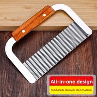 Couteau à pommes de terre Wolfgrip moderne et minimaliste en acier inoxydable, outil de cuisine multifonctionnel pour usage domestique ; trancheuse pour frites en forme de fleur