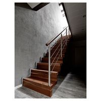 Escalier droit moderne en aluminium préfabriqué de haute qualité avec marches en bois massif et garde-corps en verre, couleurs et dimensions personnalisables