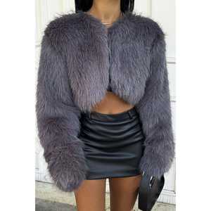 Manteau court anthracite en fausse fourrure avec soie et laine, motif teint et imprimé, décoration boutonnée, grande taille - Product Image 5