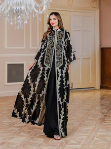 Abito Lungo Ricamato in Rete Pesante da Donna, Stile Musulmano Mediorientale, per Feste a Dubai, Estivo Autunnale, in Poliestere, Disponibile Subito - Product Image 4