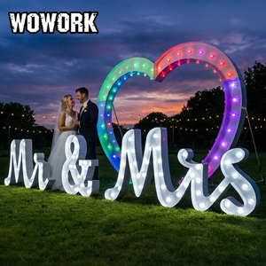 2026 WOWORK Lettres lumineuses géantes <span class=keywords><strong>Mr</strong></span> & Mrs RGB de 4ft et 3ft pour décorations de toile de fond de mariage et d'événements festifs - Product Image 1