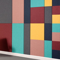 Panneaux acoustiques en feutre PET autocollants, panneaux acoustiques en fibre de polyester absorbant le son, panneaux muraux acoustiques rainurés en V, insonorisation hexagonale