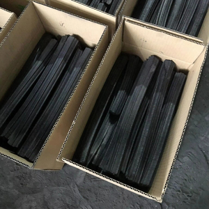 Charbon de bois en briquettes de sciure de bois dur naturel du Vietnam, écologique, combustible pour barbecue, sans fumée, haute teneur en carbone, faible teneur en cendres, combustion de 6 heures - Product Image 1