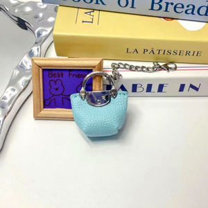 Nouveau mini sac à dumplings, pendentif, sac exquis de petite taille, créatif, niche, porte-clés, pendentif de voiture, différentes couleurs, haute qualité - Product Image 1