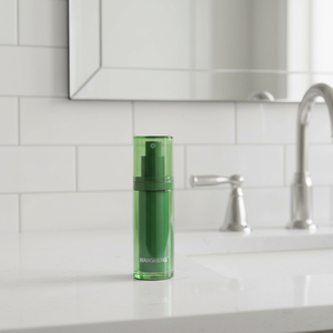 Flacon de sérum et de lotion pour soins de la peau en plastique PET sans air, écologique et rechargeable, 15-50 ml, forme cylindrique, personnalisable - Product Image 3