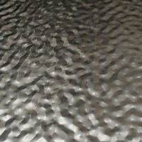 Machine de gaufrage de feuille décorative de plaque d'acier inoxydable d'ondulation d'eau à la mode pour le plafond
