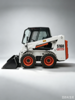Chargeurs à direction pivotante Bobcat S160 d'occasion