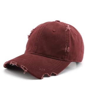 Gorras de Béisbol Estilo Streetwear Desgastadas - Look Moderno y Desgastado Combinado con un Ajuste Cómodo para Uso Diario - Product Image 4