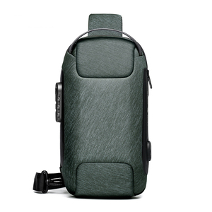 New Fashion <span class=keywords><strong>Anti</strong></span> <span class=keywords><strong>Theft</strong></span> Men Sling <span class=keywords><strong>Bag</strong></span> Ombro Crossbody Mochila para homem Saco Peito Impermeável com Carregamento USB - Product Image 2