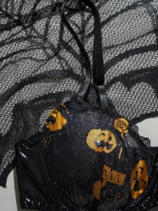 Sexy, dünnes <span class=keywords><strong>2</strong></span>-teiliges Halloween-Dessous-Set mit Kürbis-Print, Spitze, Stickerei und Cut-Out-Design für Damen – Cosplay-Outfit - Product Image 4