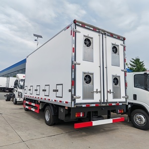 Camión de Transporte de Pollitos de 6.2M de ISUZU, Venta Directa de Fábrica, Camión Manual para el Transporte de Pollitos Vivos - Product Image 1
