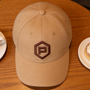 Casquette de baseball en coton à 6 panneaux avec logo brodé – Légère et ajustable avec fermeture snapback pour usage décontracté et extérieur - Product Image 6