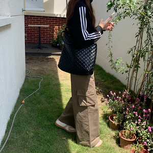 Sac fourre-tout à motif diamant noir grande capacité, sac à bandoulière, sac à main, sac bandoulière pour femme, usage quotidien, boucle magnétique, poche zippée - Product Image 4