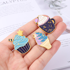 بروش حلوى ثلاثية الأبعاد على شكل كوكب الآيس كريم ، حقائب لطيفة ، ملابس للأطفال ، دبابيس كرتون ، هدايا تذكارية - Product Image 4