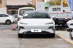 รถยนต์ไฟฟ้าหรูหราจีนปี 2023 รุ่น Galaxy E8 ระยะทางวิ่งไกล ความเร็วสูงสุด 210 กม./ชม. ขับเคลื่อนล้อหลัง รถยนต์ไฟฟ้ามือสอง เกียร์อัตโนมัติ พวงมาลัยซ้าย เบาะหนัง ล้อแม็ก R18 - Product Image 2