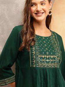 Top acampanado con motivos étnicos para mujer - Product Image 3