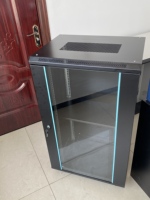 Armoire de serveur réseau murale en acier de 19 pouces 18U
