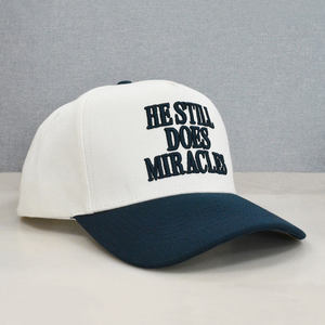 Gorra de Béisbol de 5 Paneles con Letras Bordadas en 3D de Alta Calidad OEM, Cómoda, Transpirable, de Algodón, Ajustable, Unisex, Estilo Urbano - Product Image 4