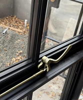 Ventanas Abatibles Modernas de Aleación de Aluminio con Vidrio Templado, Estilo Elegante con Rejilla Lateral Exterior