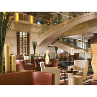 Ensemble de meubles de chambre d'hôtel Hampton Inn de style moderne en bois massif sur mesure de Foshan, mobilier d'hôtel commercial 5 étoiles
