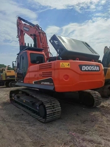 Excavatrice sur chenilles d'occasion Doosan DX225lc-9c, 22,5 tonnes, conception de rétrocaveuse, 400 heures, cabine arabe, fabrication originale coréenne, garantie 1 an - Product Image 3