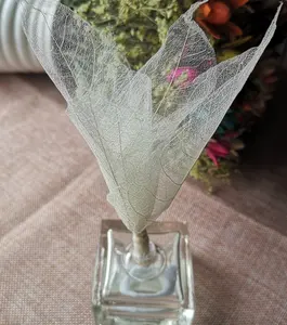 環境にやさしい手作りマガノリアスケルトンの葉フラワーローズディフューザー花