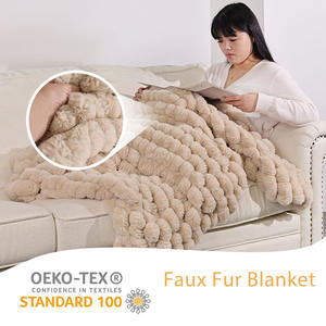 Kıvrımlı Suni Kürk Battaniye Rahat Sıcak Kalın Polyester Flanel Lüks Düz Suni Tavşan Kürkü Battaniyeler Ev İçin - Product Image 3
