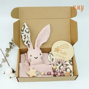 Newborn Gift Box Baby Muslin Cotton Blanket Teething Baby Souvenirs Bib Rattle Milestone Wooden Toy Set Organic Baby Gift Set