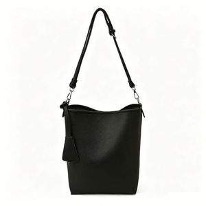 Nouveau Sac Fourre-tout en PU Style Minimaliste 2026 – Polyvalent, Porté Épaule ou Croisé, Grande Capacité, Idéal pour les Trajets Quotidiens, Modèle Seau pour Femme - Product Image 4