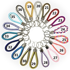 Vente à chaud <span class=keywords><strong>porte</strong></span>-clés tissé tressé en <span class=keywords><strong>cuir</strong></span> Pu <span class=keywords><strong>porte</strong></span>-clés en acier inoxydable avec pendentif <span class=keywords><strong>porte</strong></span>-clés de voiture accessoires pour bricolage - Product Image 2